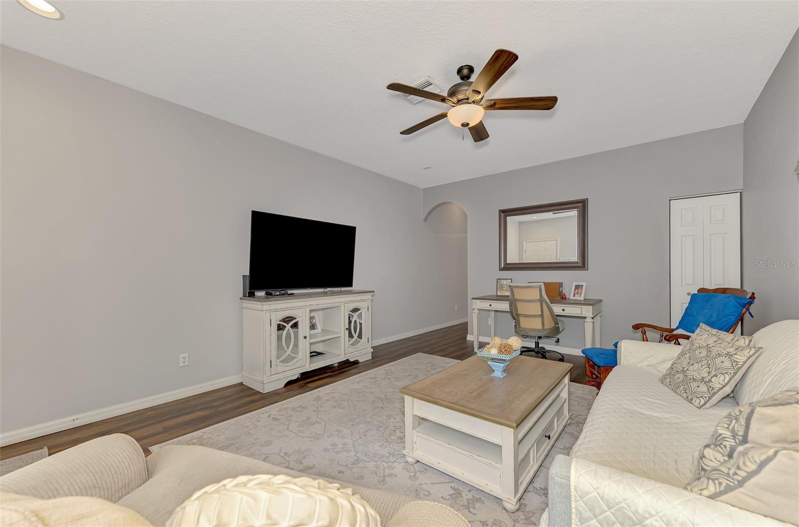 305 Cape Harbour Loop #104 Property Photo 16