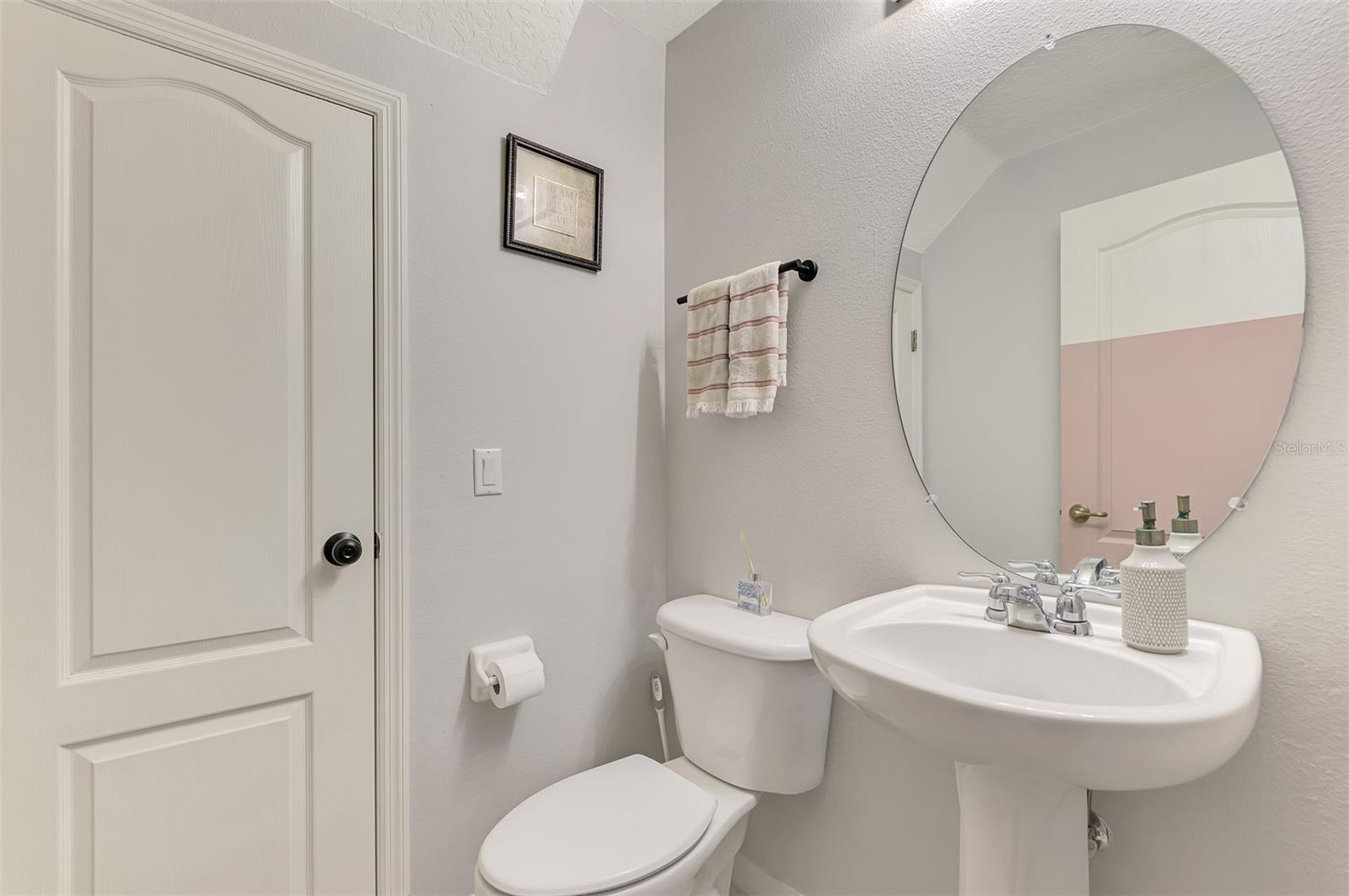 305 Cape Harbour Loop #104 Property Photo 37