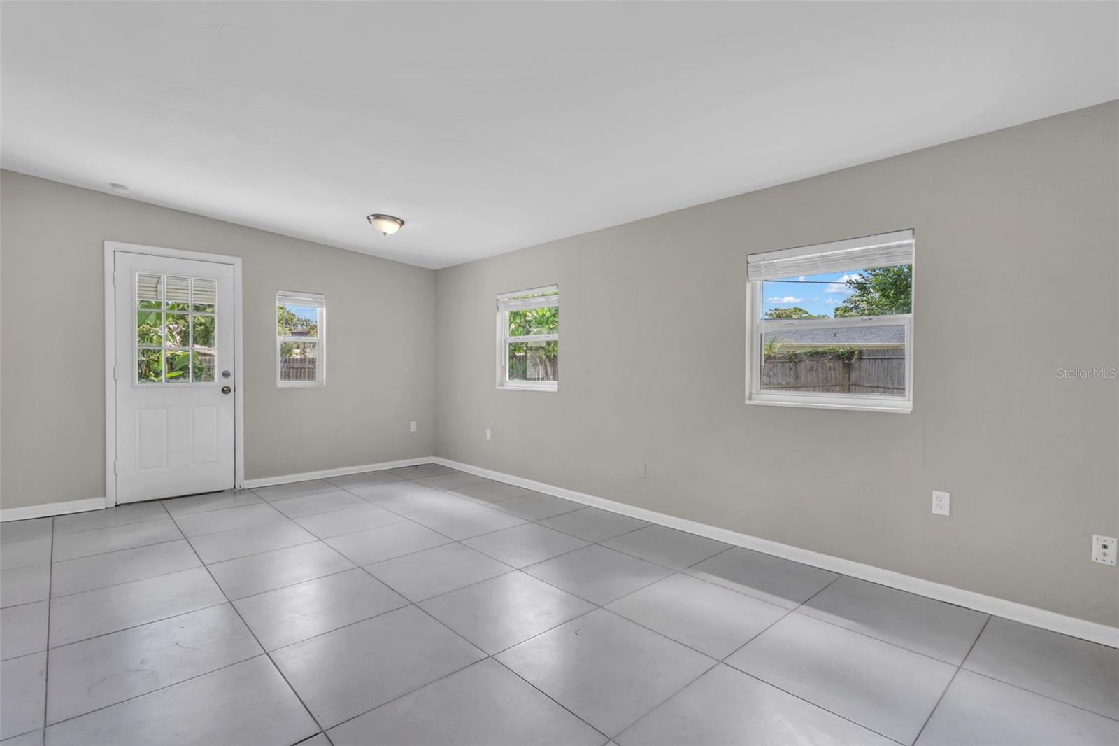 7000 Brentford Rd Property Photo 15