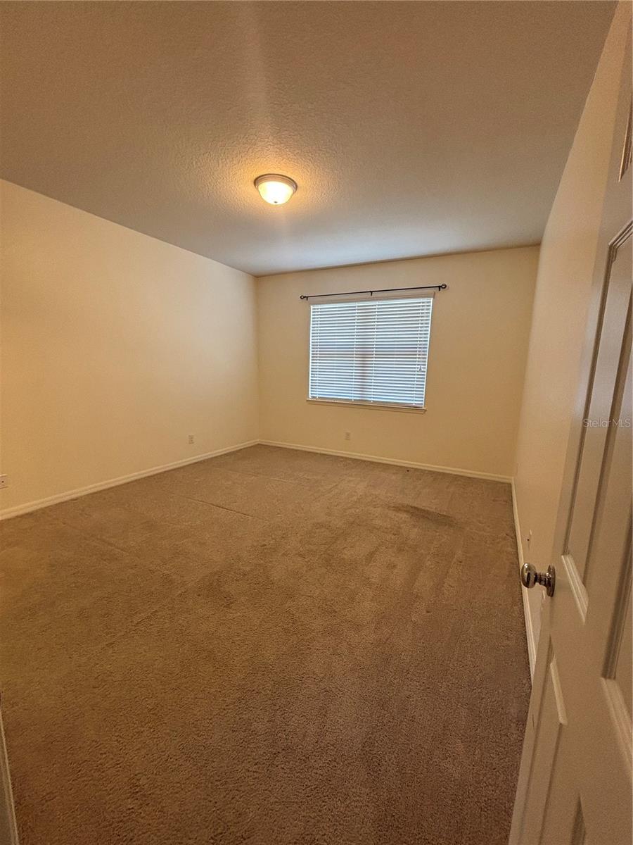 6122 100th Ave E Property Photo 10