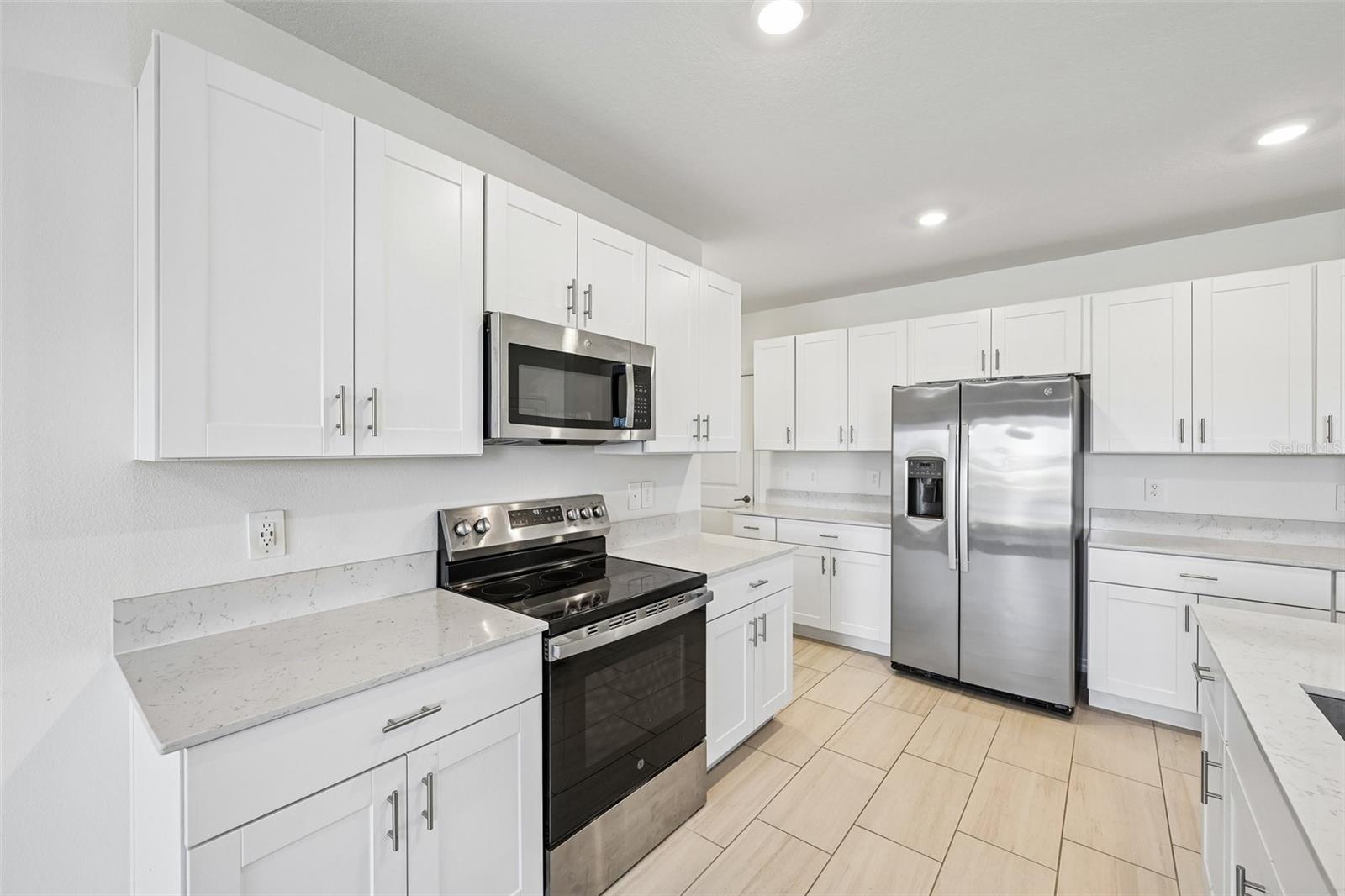 8807 Sunset Park Trl Property Photo 13