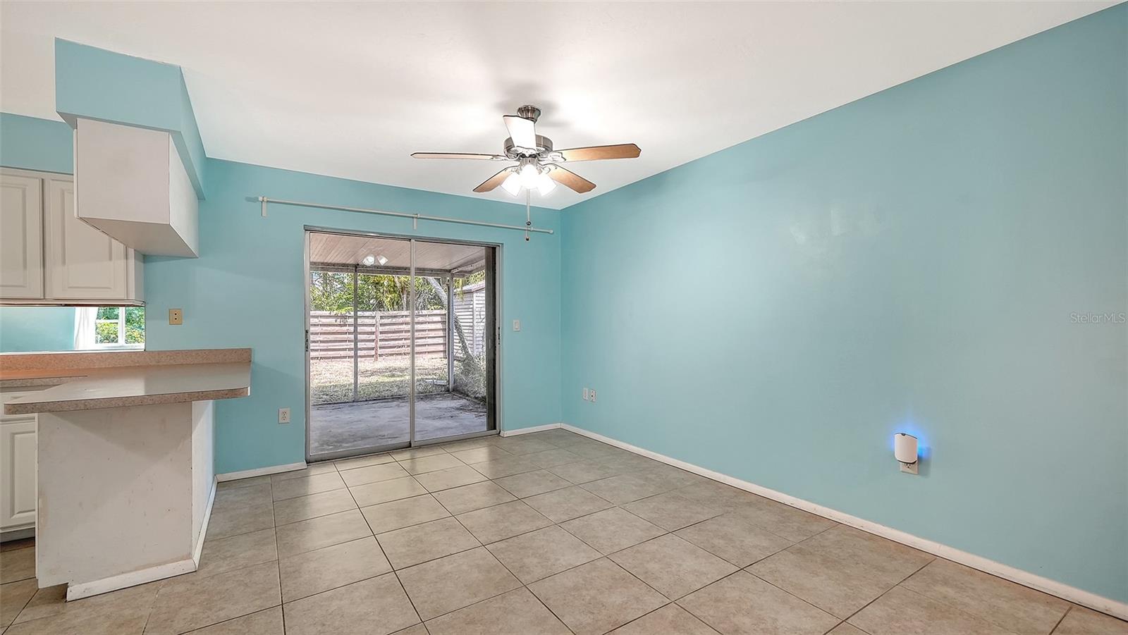 1546 Georgetowne Ln Property Photo 19