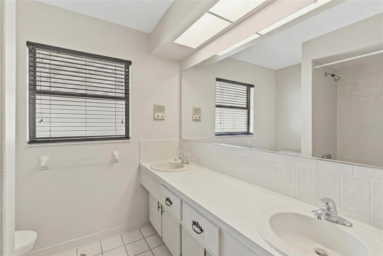 921 Birdie Way Property Photo 14