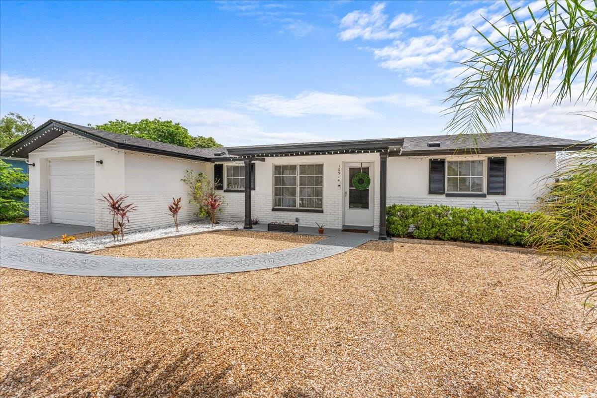 10914 OAKDALE AVE