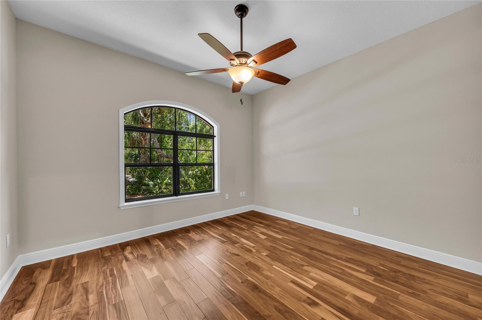 5911 River Forest Cir Property Photo 25