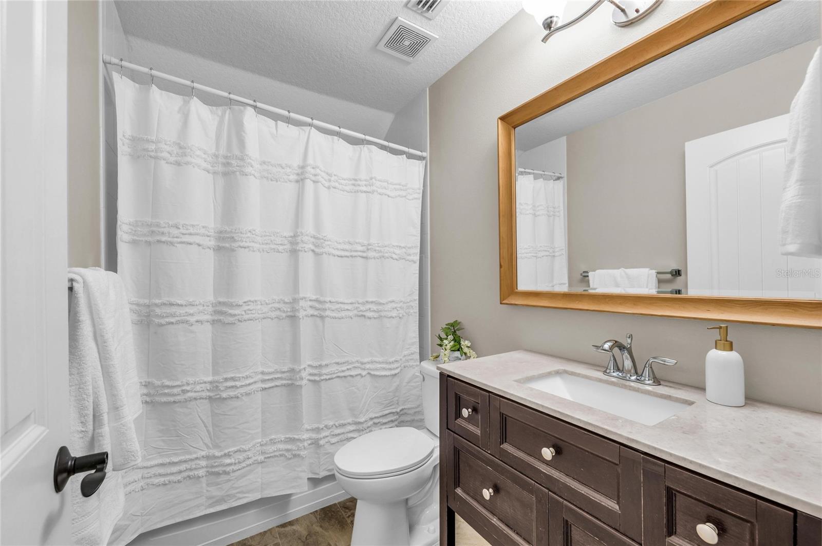 5911 River Forest Cir Property Photo 38