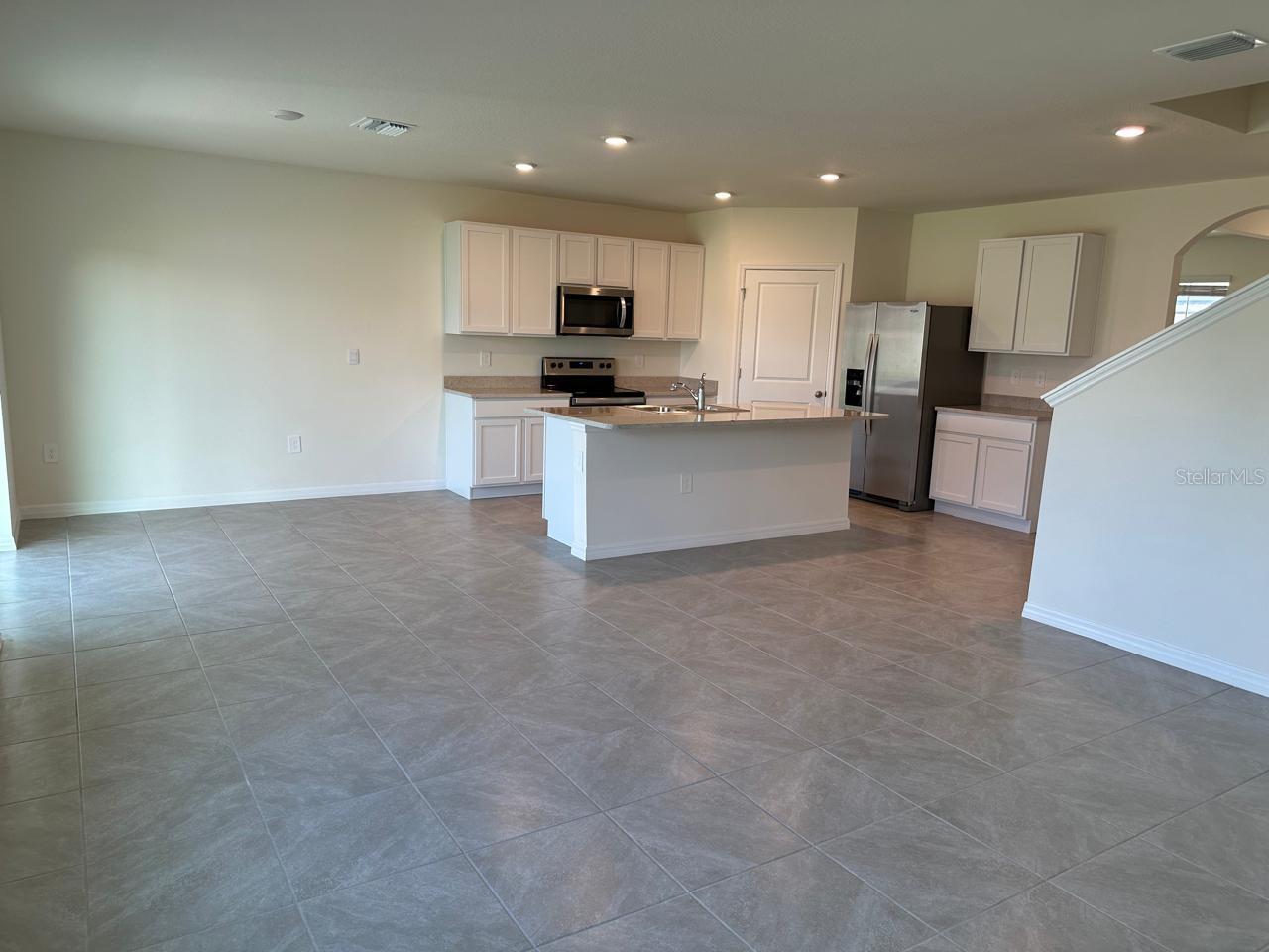 12760 Lateral Root Dr Property Photo 9