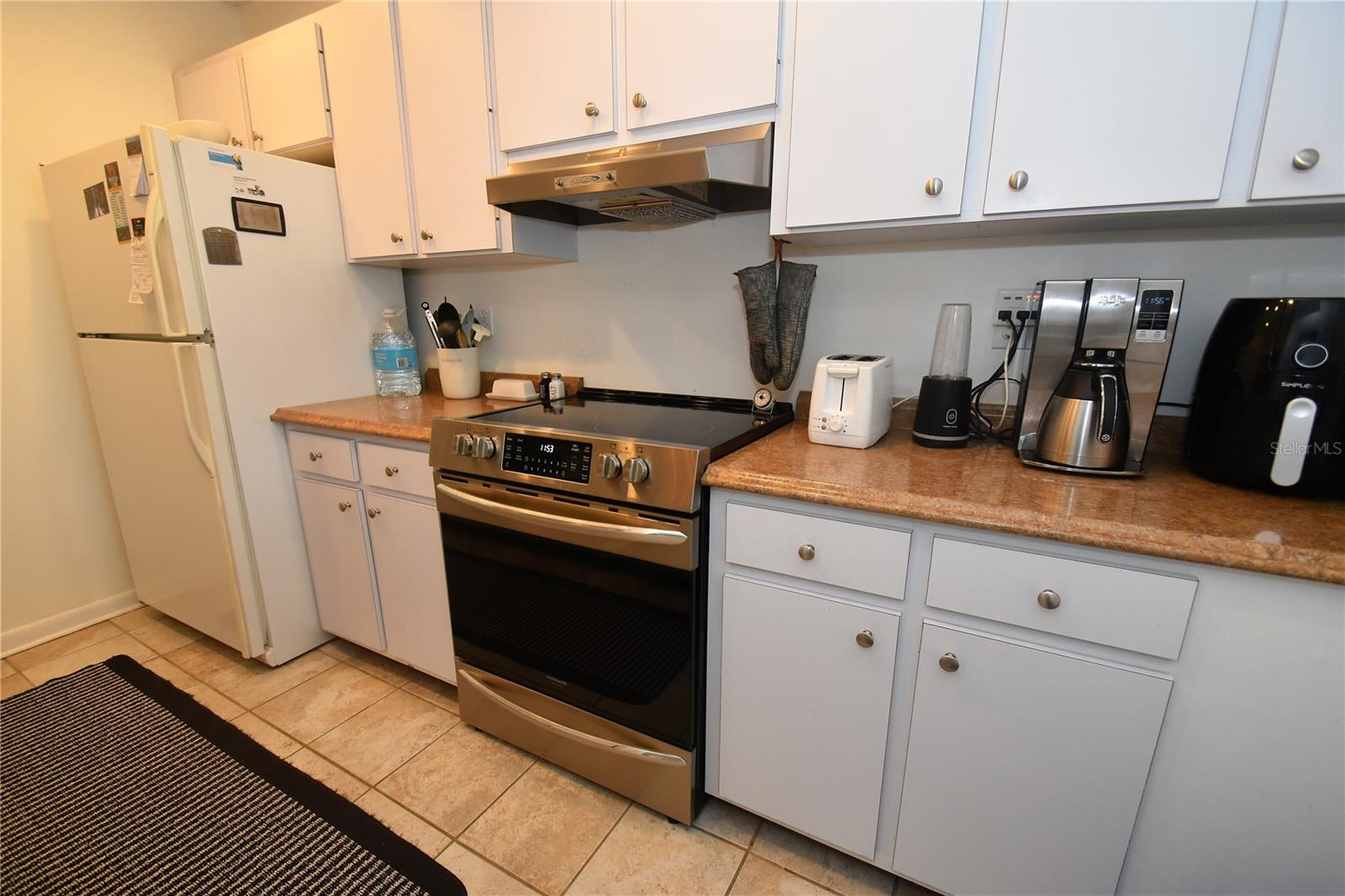 1712 Glenhouse Dr #gl417 Property Photo 2