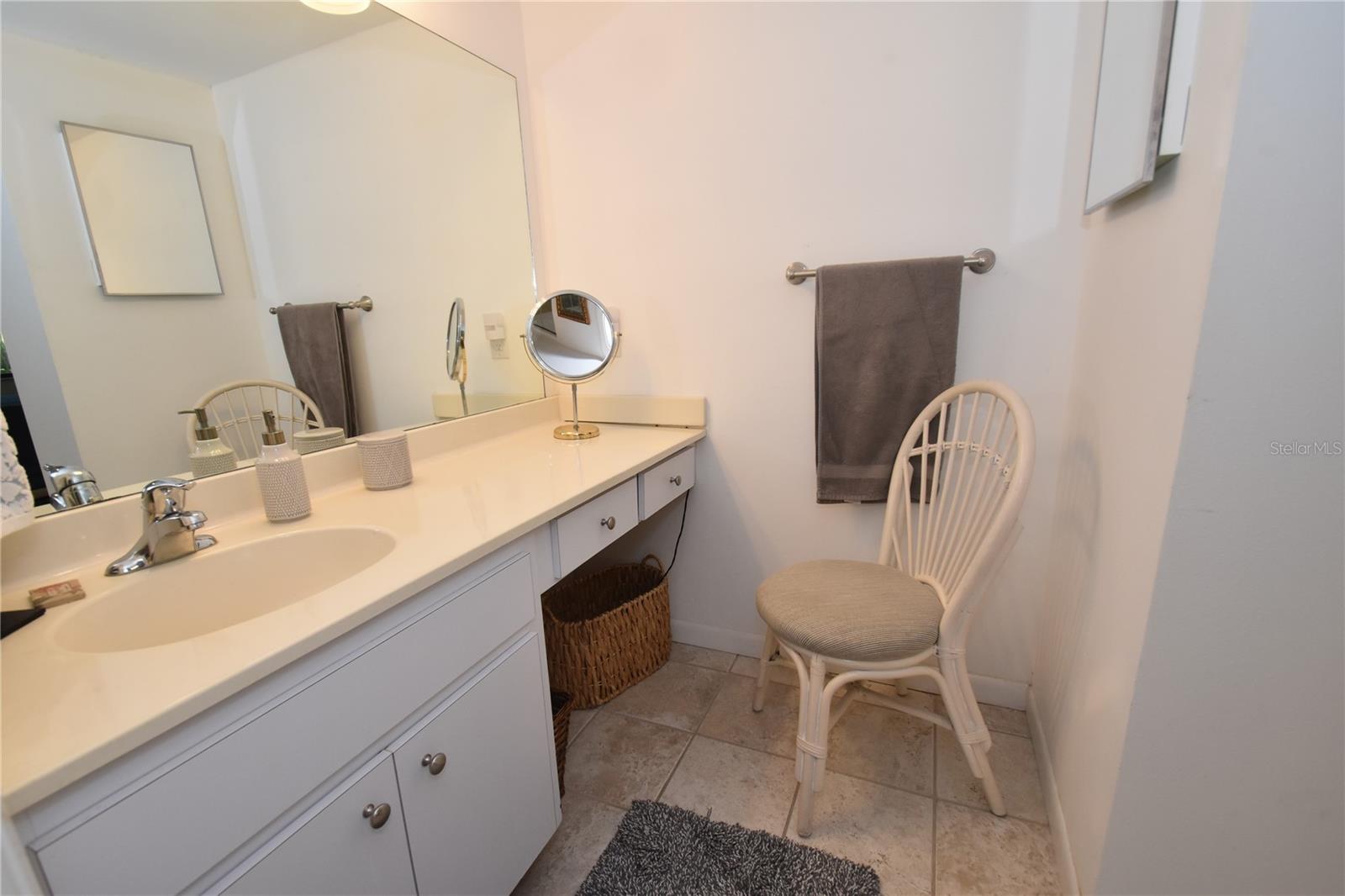 1712 Glenhouse Dr #gl417 Property Photo 13