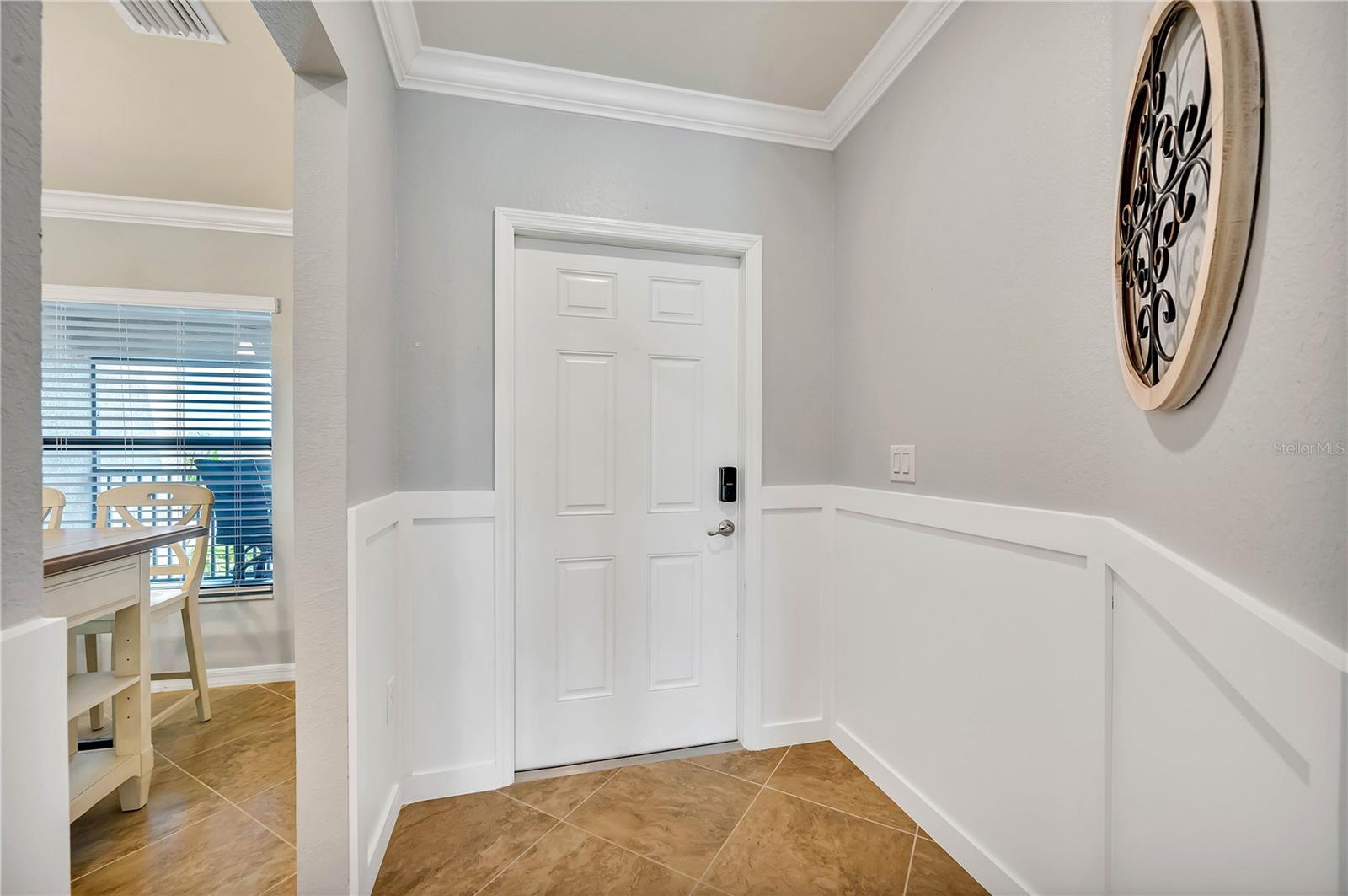 5577 Palmer Cir #201 Property Photo 3
