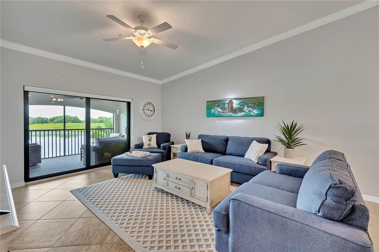 5577 Palmer Cir #201 Property Photo 14