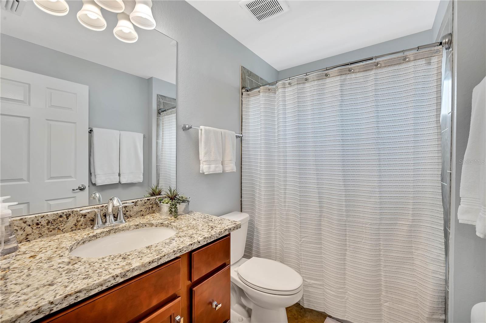 5577 Palmer Cir #201 Property Photo 28