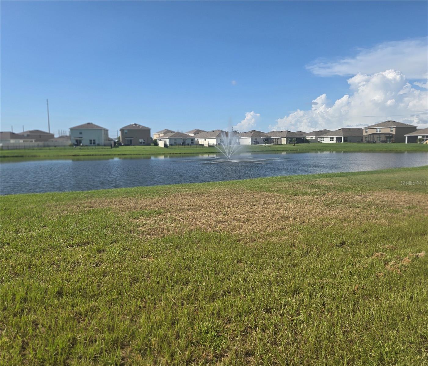 10414 Charlotte Dr Property Photo 4