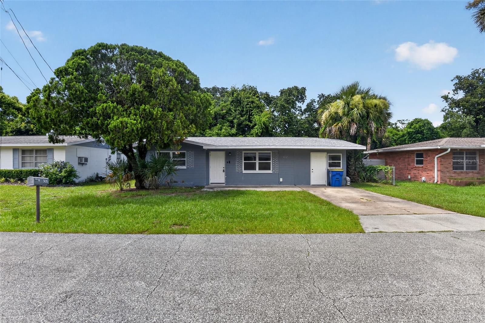305 Joyce St Property Photo 6