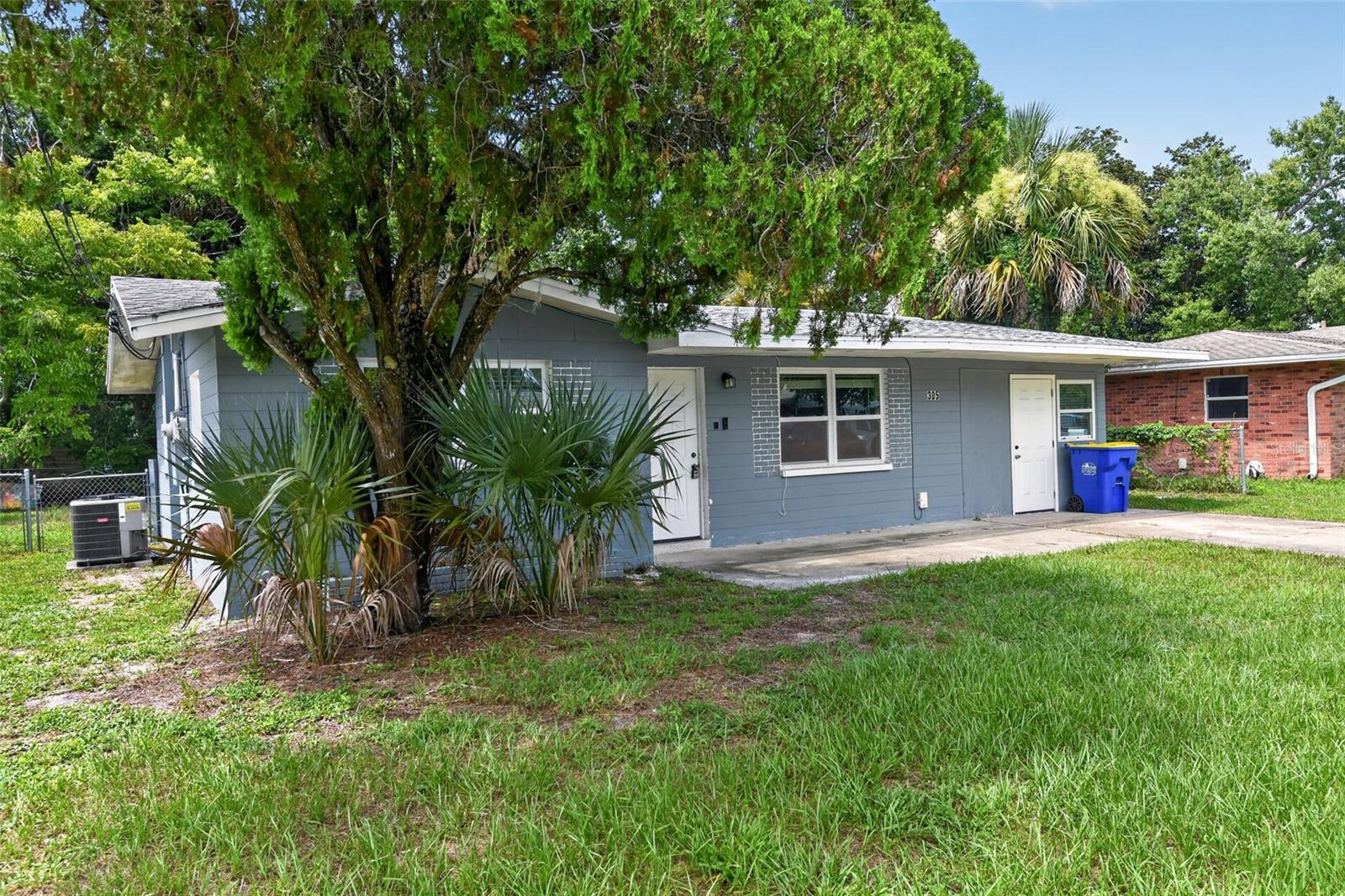 305 Joyce St Property Photo 9