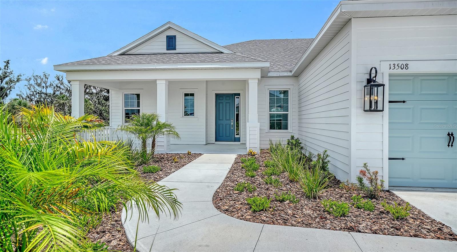 13508 Wildwater Ct Property Photo 3