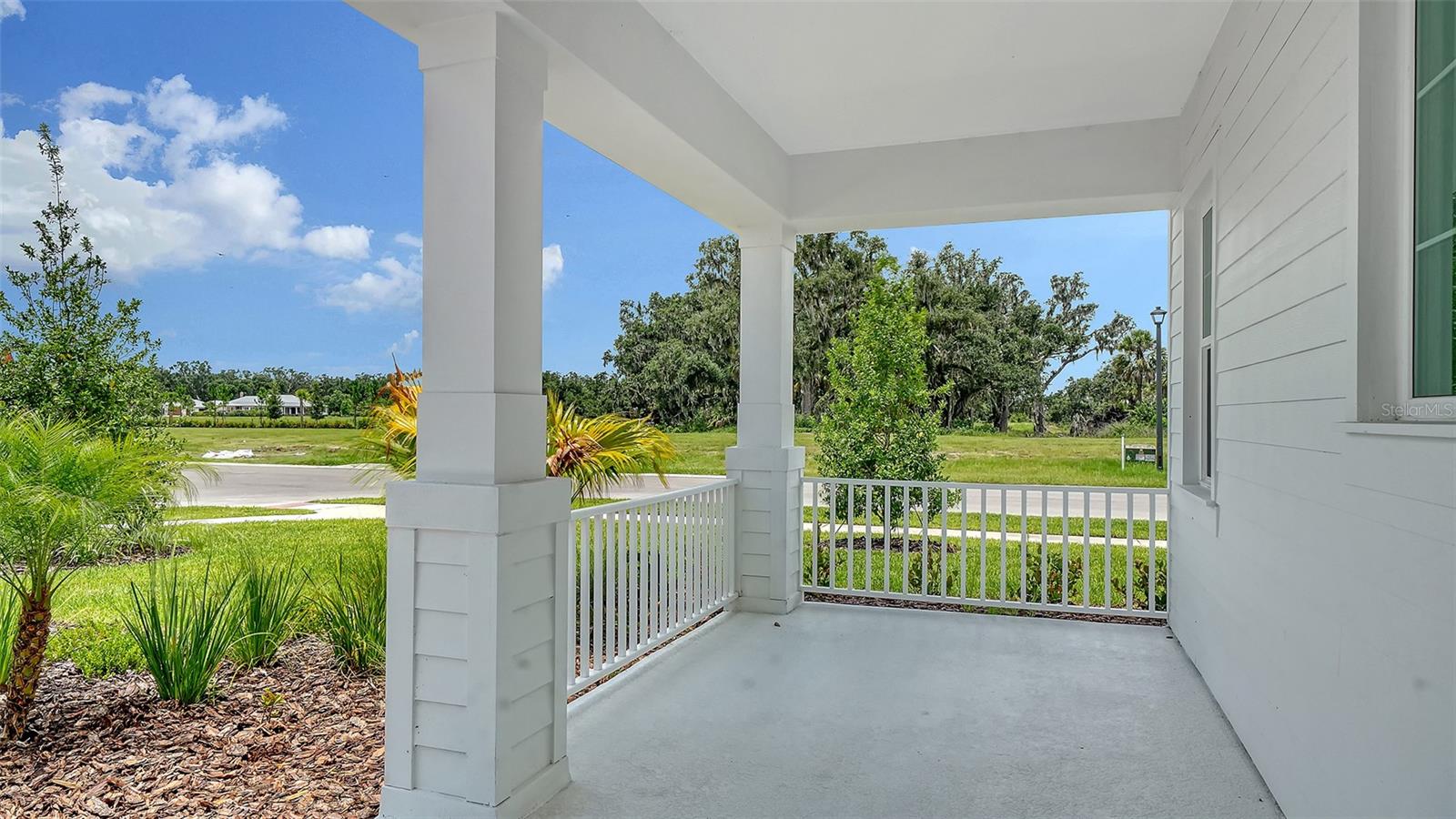 13508 Wildwater Ct Property Photo 6