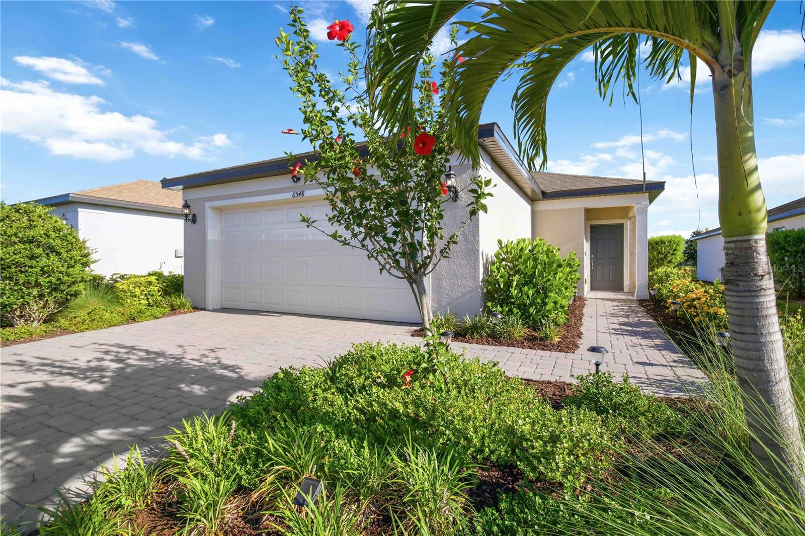 6548 SILVERSTAR DR Property Photo 1