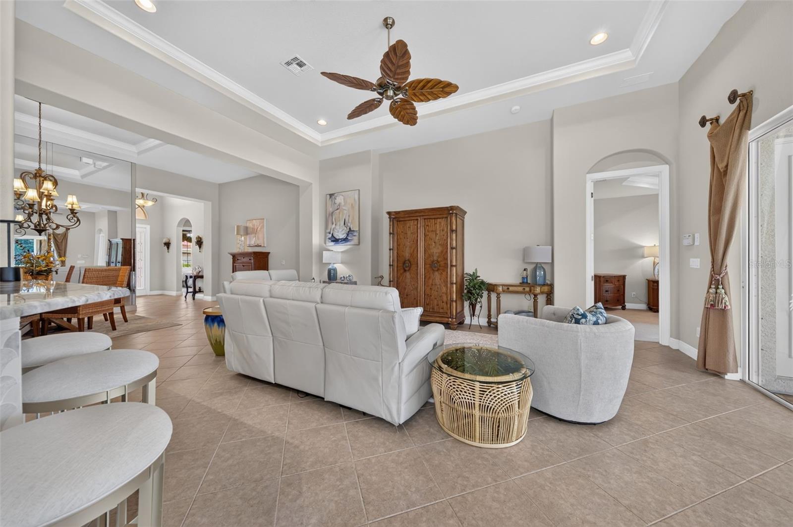 14073 Lavante Ct Property Photo 15