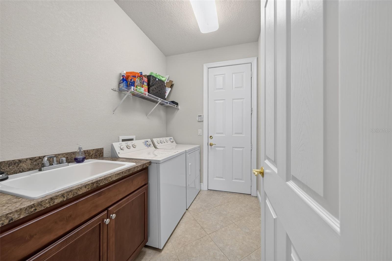 14073 Lavante Ct Property Photo 35