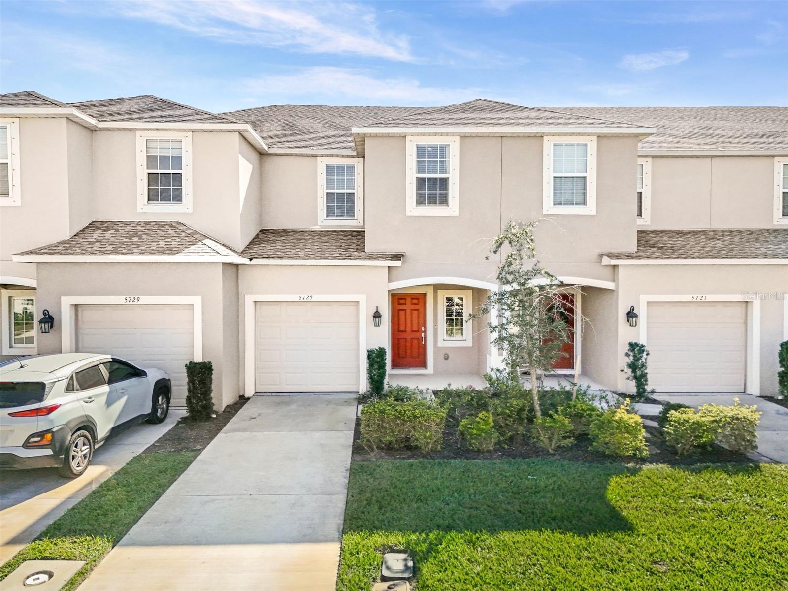 5725 HAVEN TER Property Photo 1