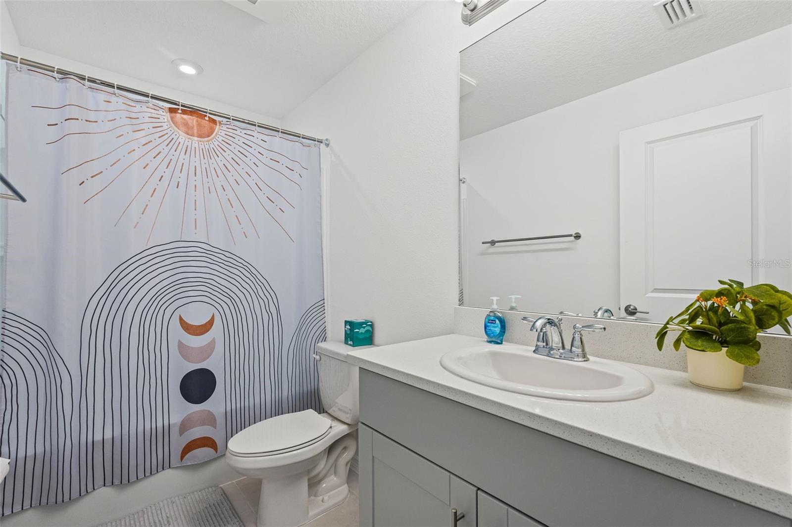 5725 Haven Ter Property Photo 25