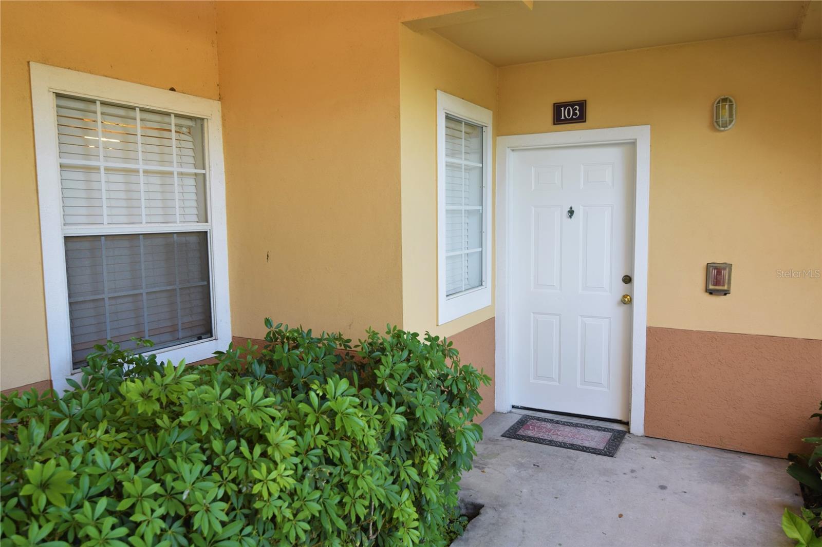 A4698197 Property Photo 2