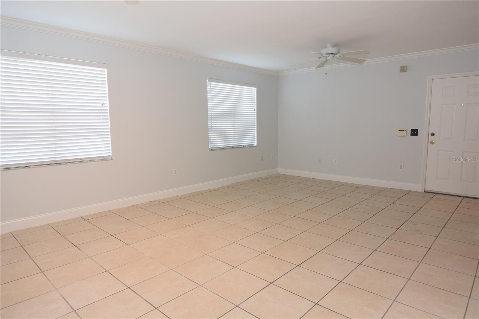 A4698197 Property Photo 6