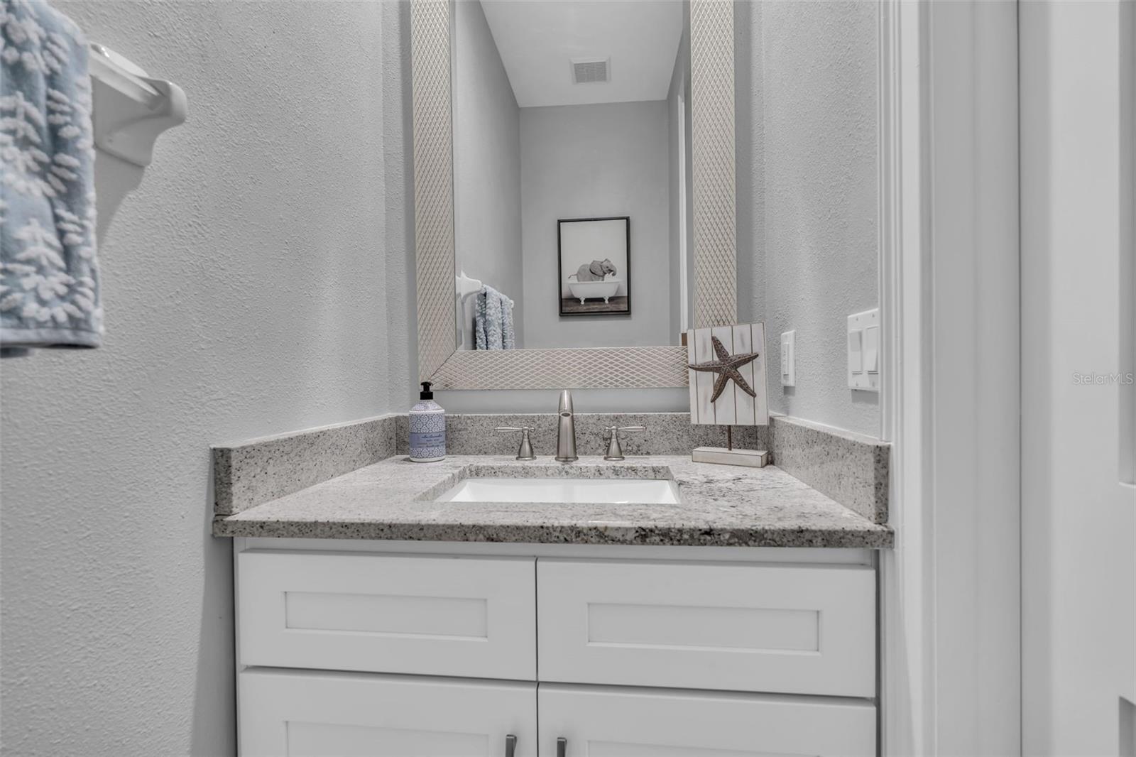 848 Evergreen Way Property Photo 13
