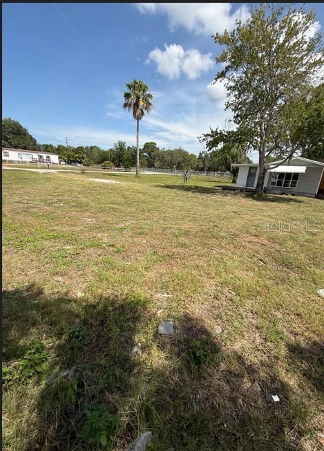 14810 Thompson Ave Property Photo 13