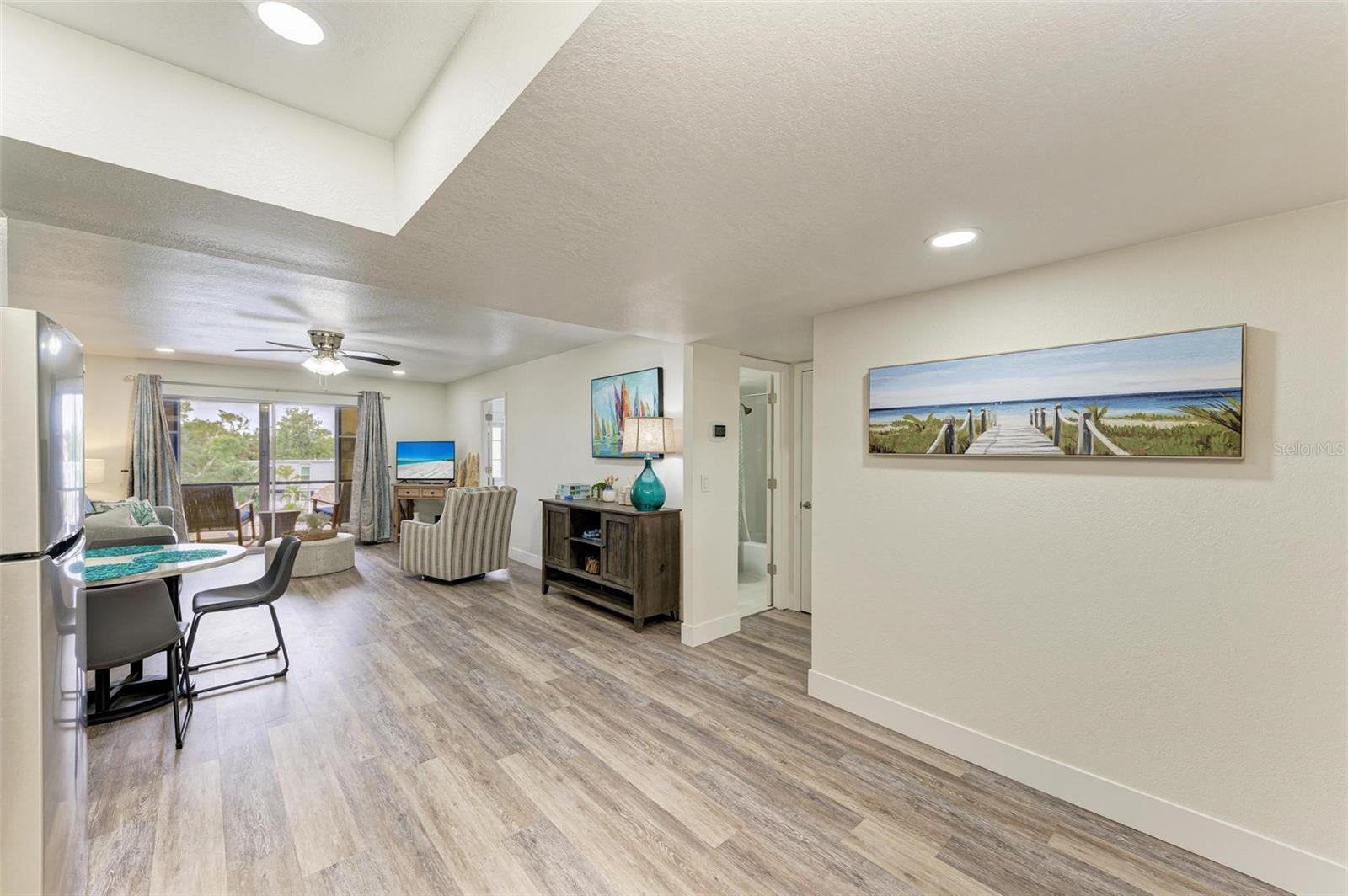 6470 Hollywood Blvd #307 Property Photo 13