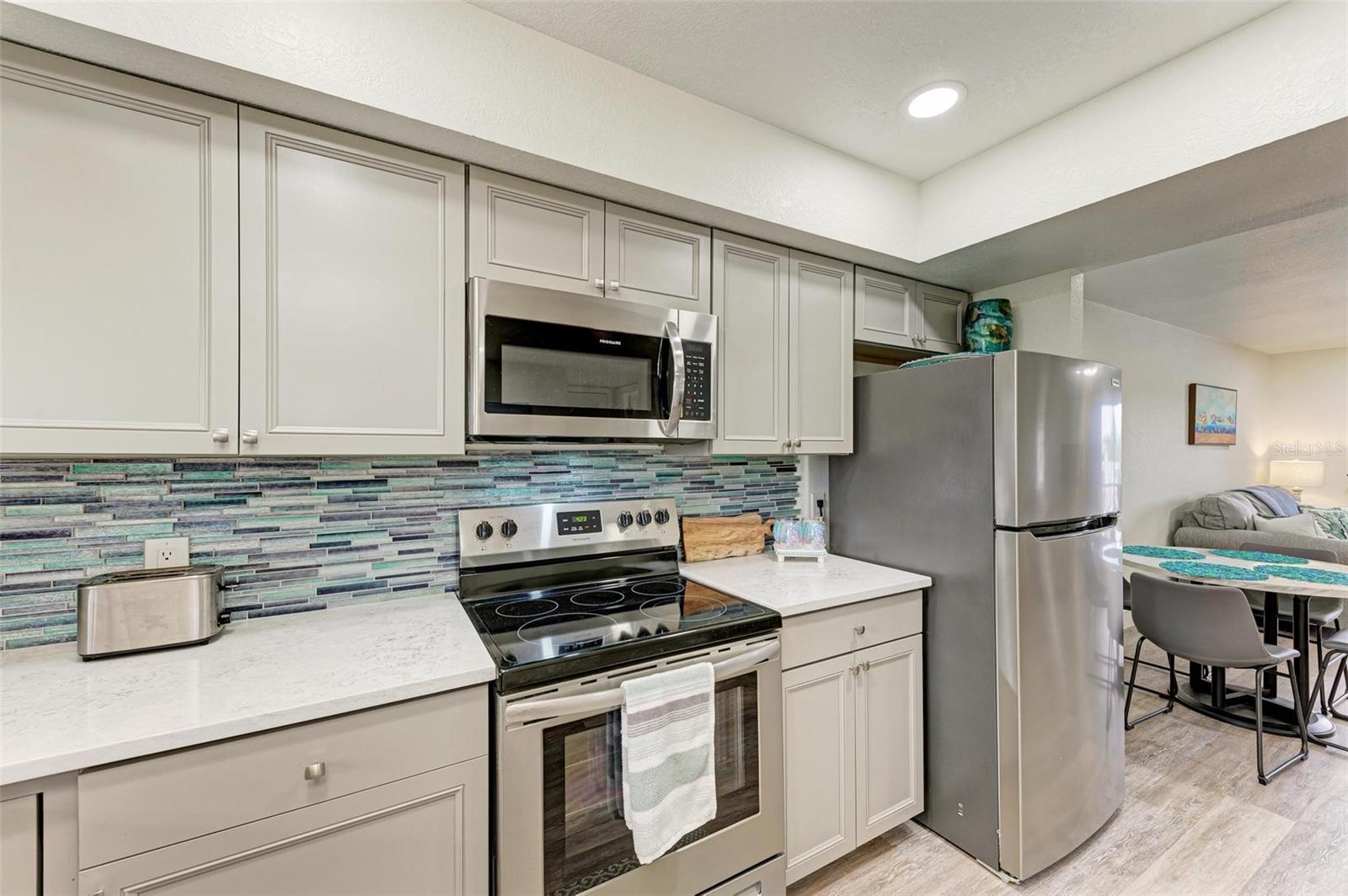 6470 Hollywood Blvd #307 Property Photo 14