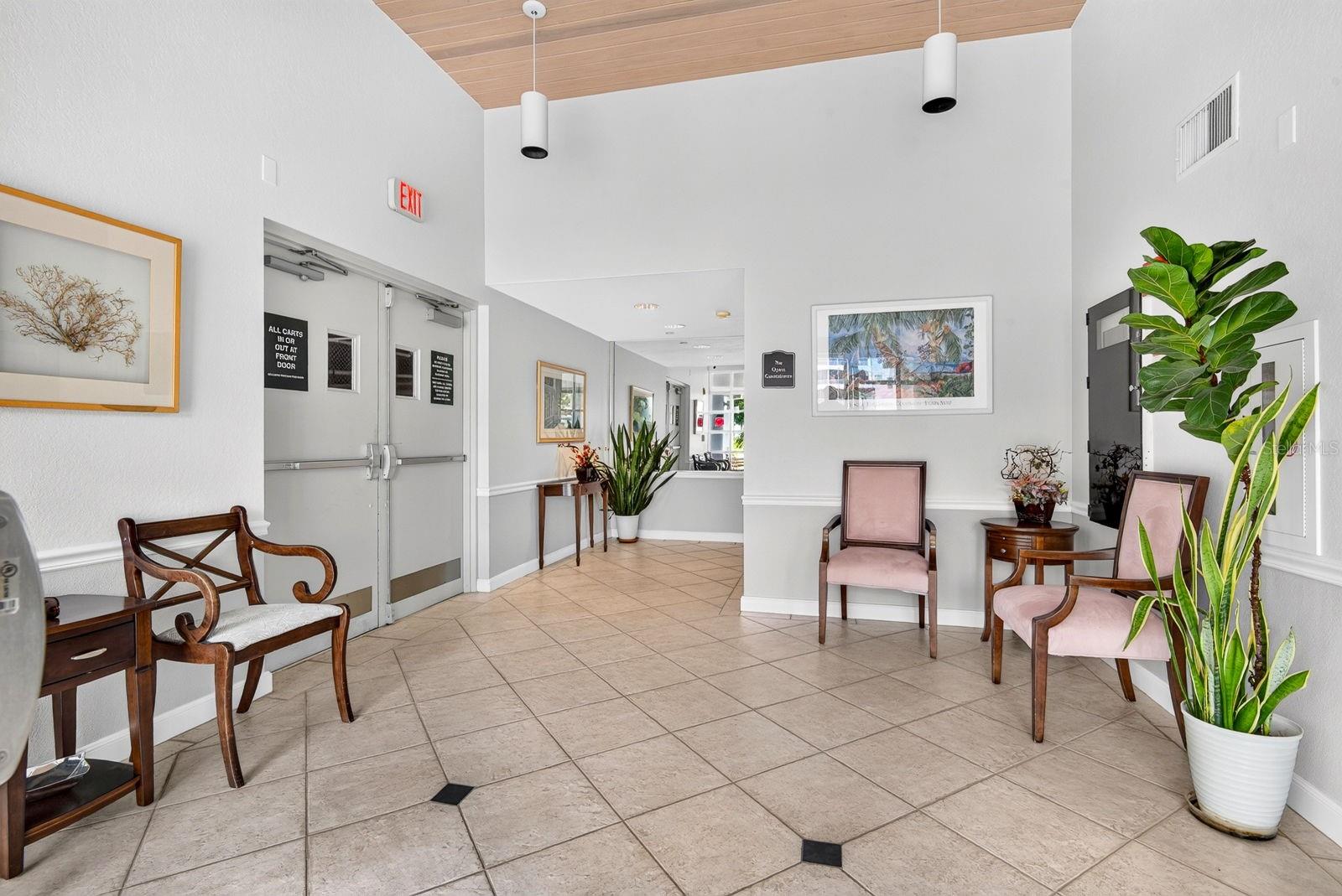 3731 Sarasota Square Blvd #205d Property Photo 3