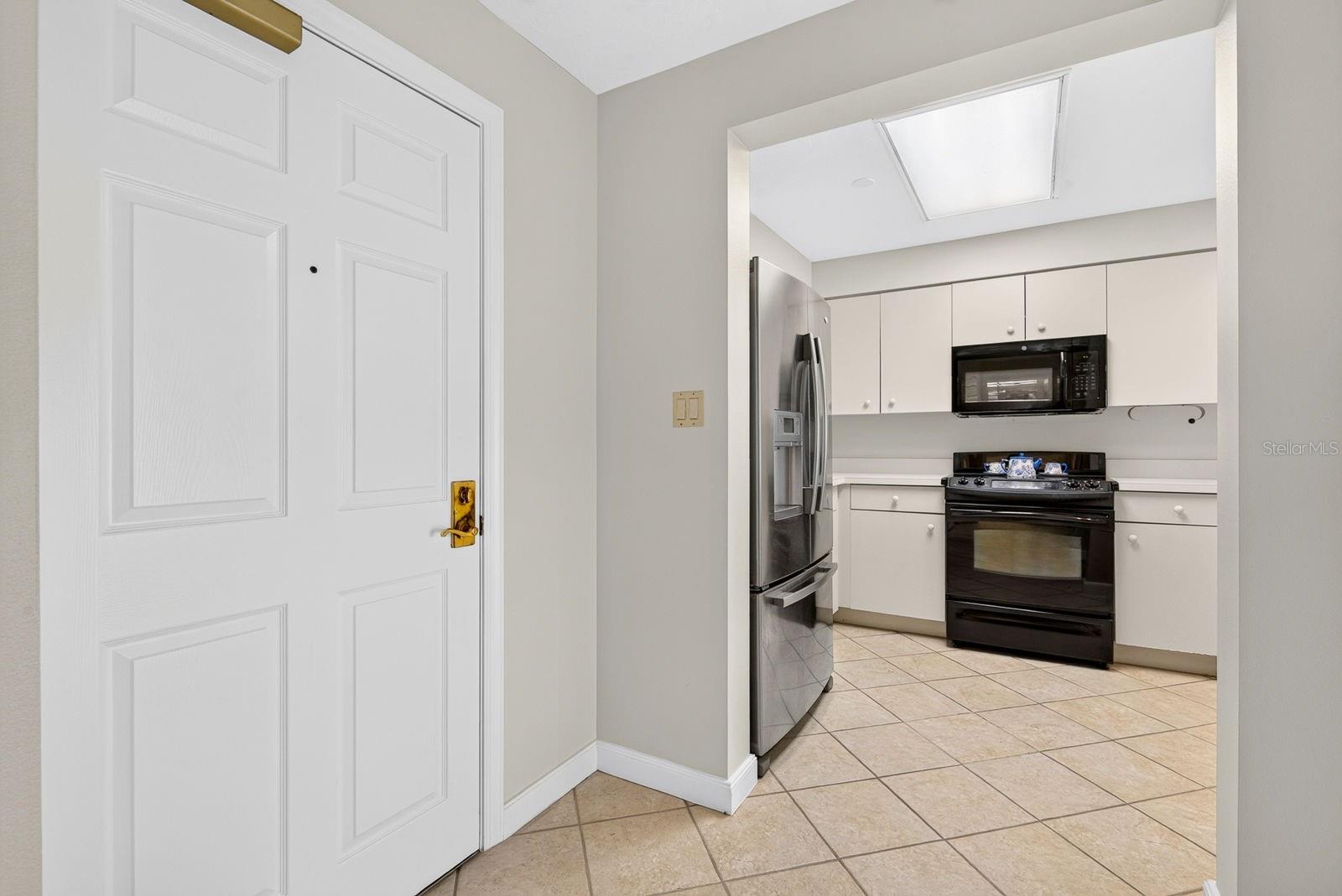 3731 Sarasota Square Blvd #205d Property Photo 7