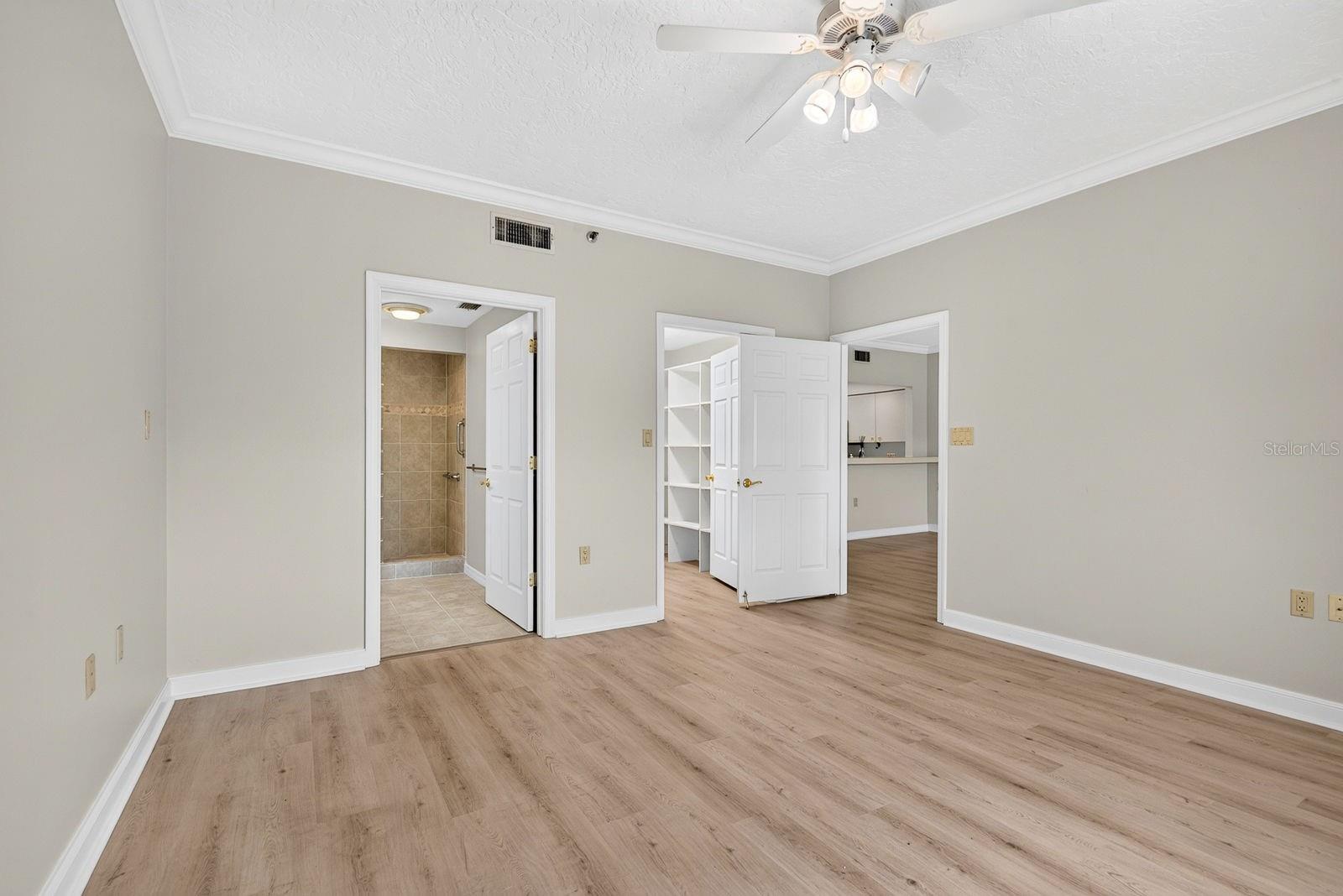 3731 Sarasota Square Blvd #205d Property Photo 38