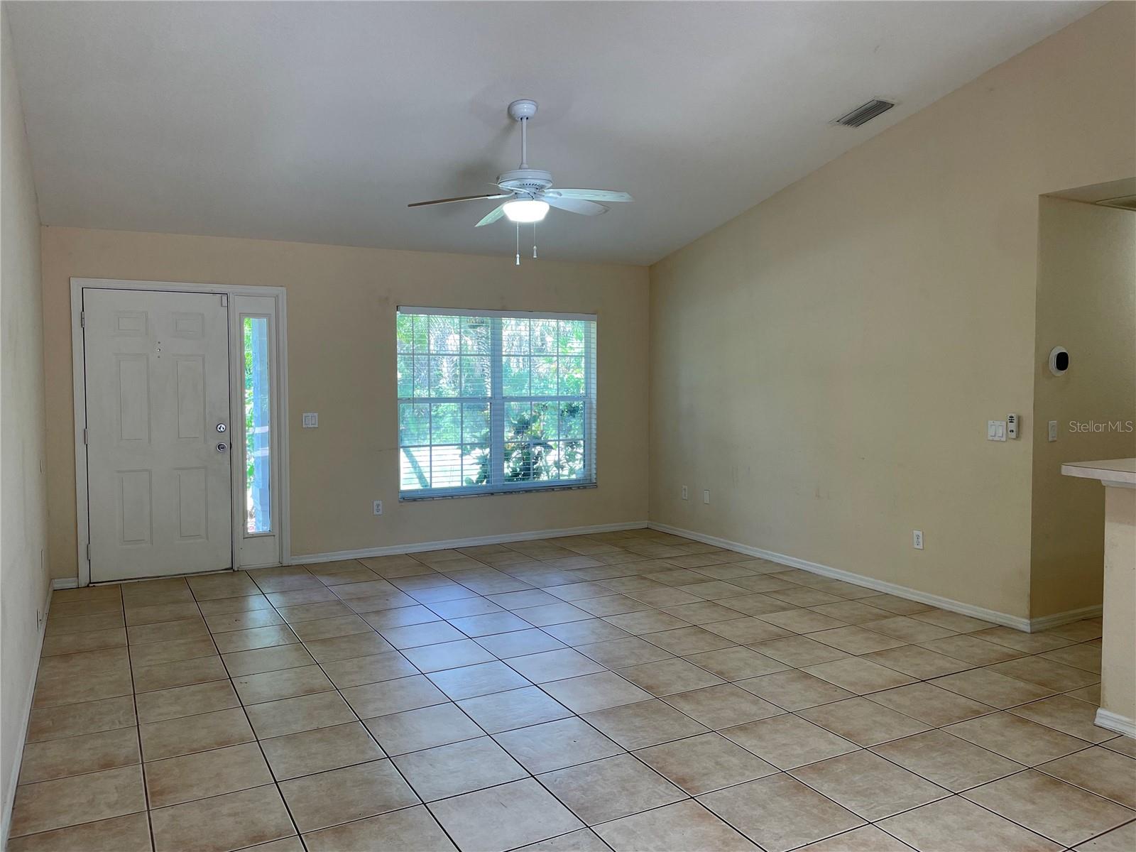 4060 Calatrava Ave Property Photo 2