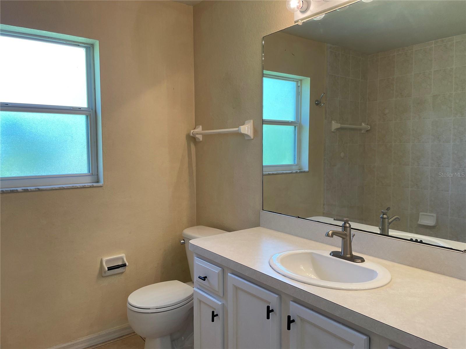 4060 Calatrava Ave Property Photo 15