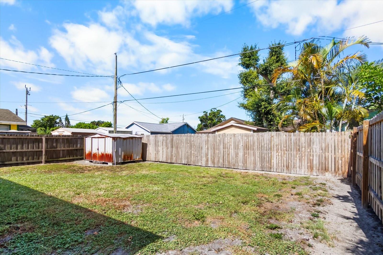 1219 Mackeral Ave Property Photo 8
