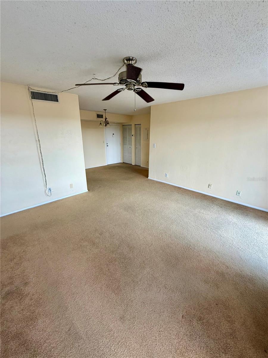 2901 26th St W #617 Property Photo 4