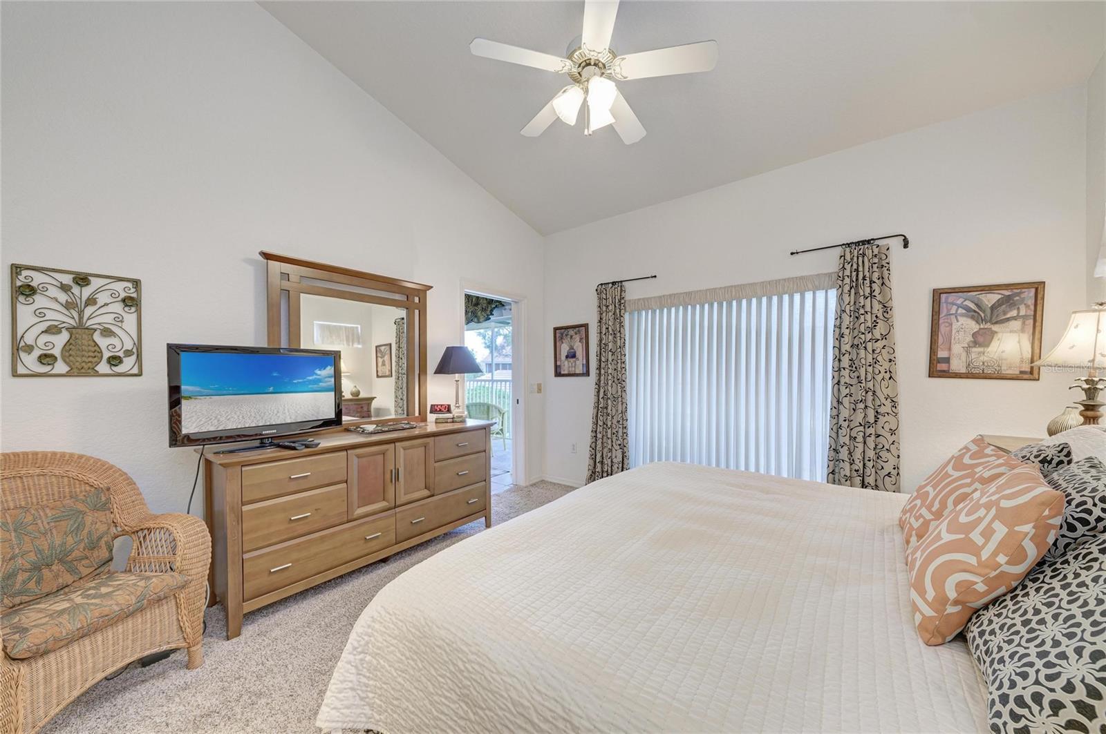 6821 Fairview Ter #6821 Property Photo 4