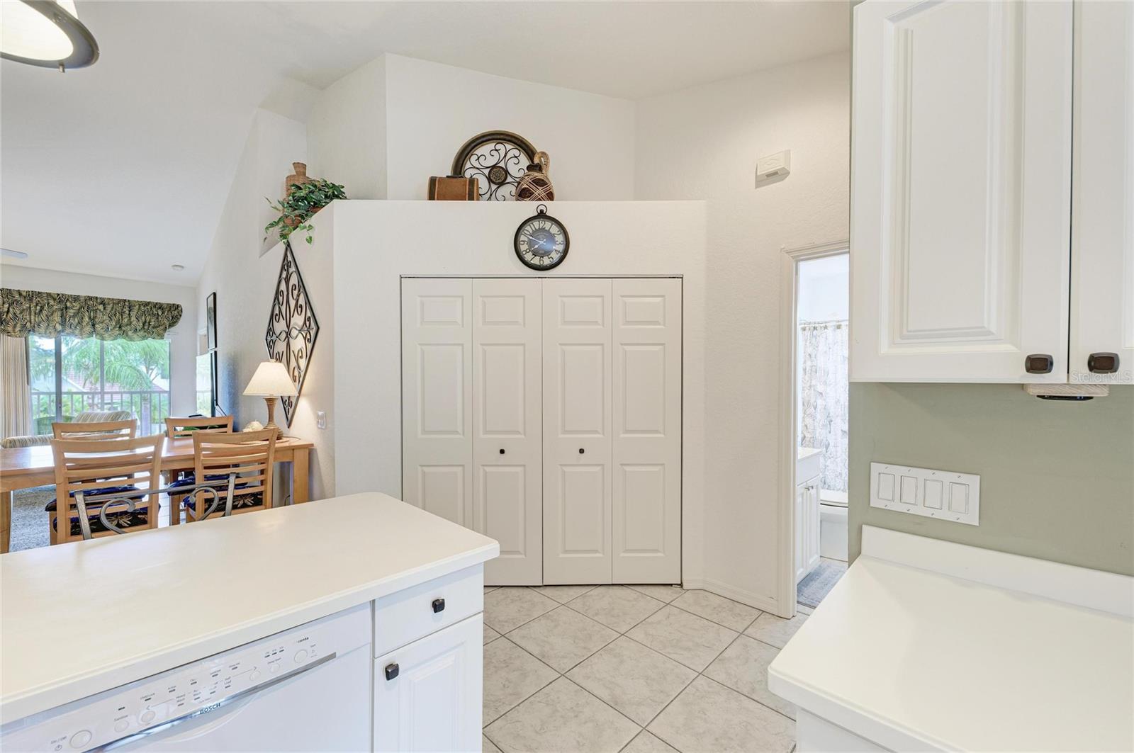 6821 Fairview Ter #6821 Property Photo 13