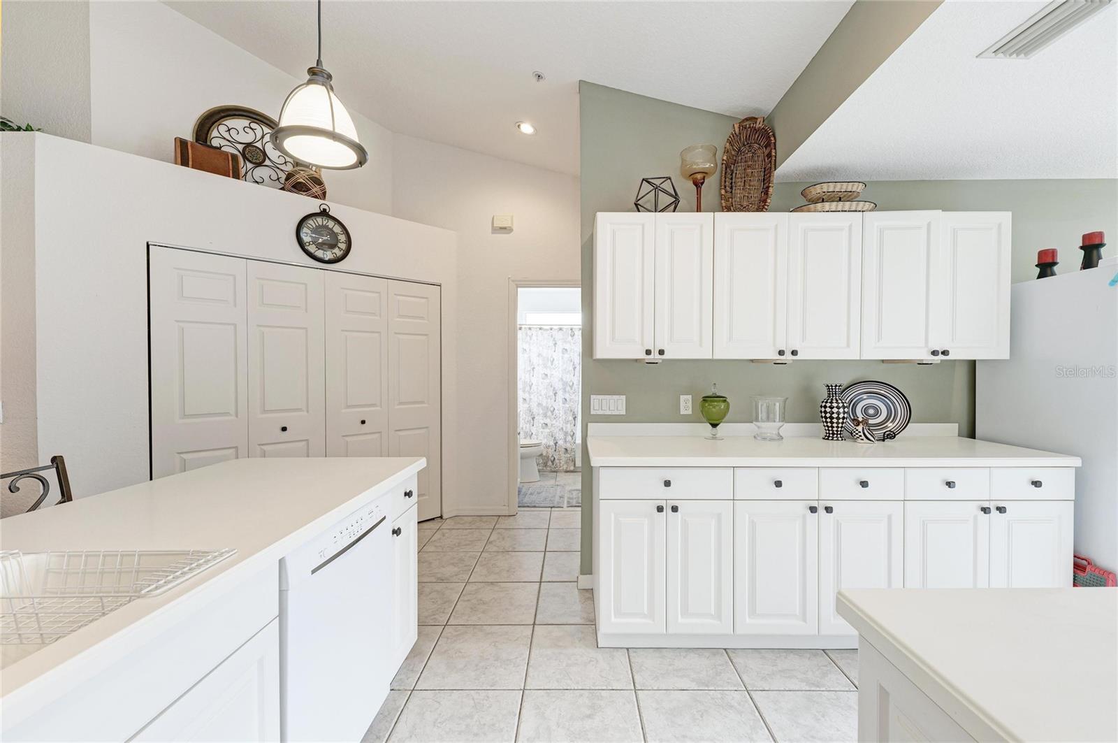 6821 Fairview Ter #6821 Property Photo 15