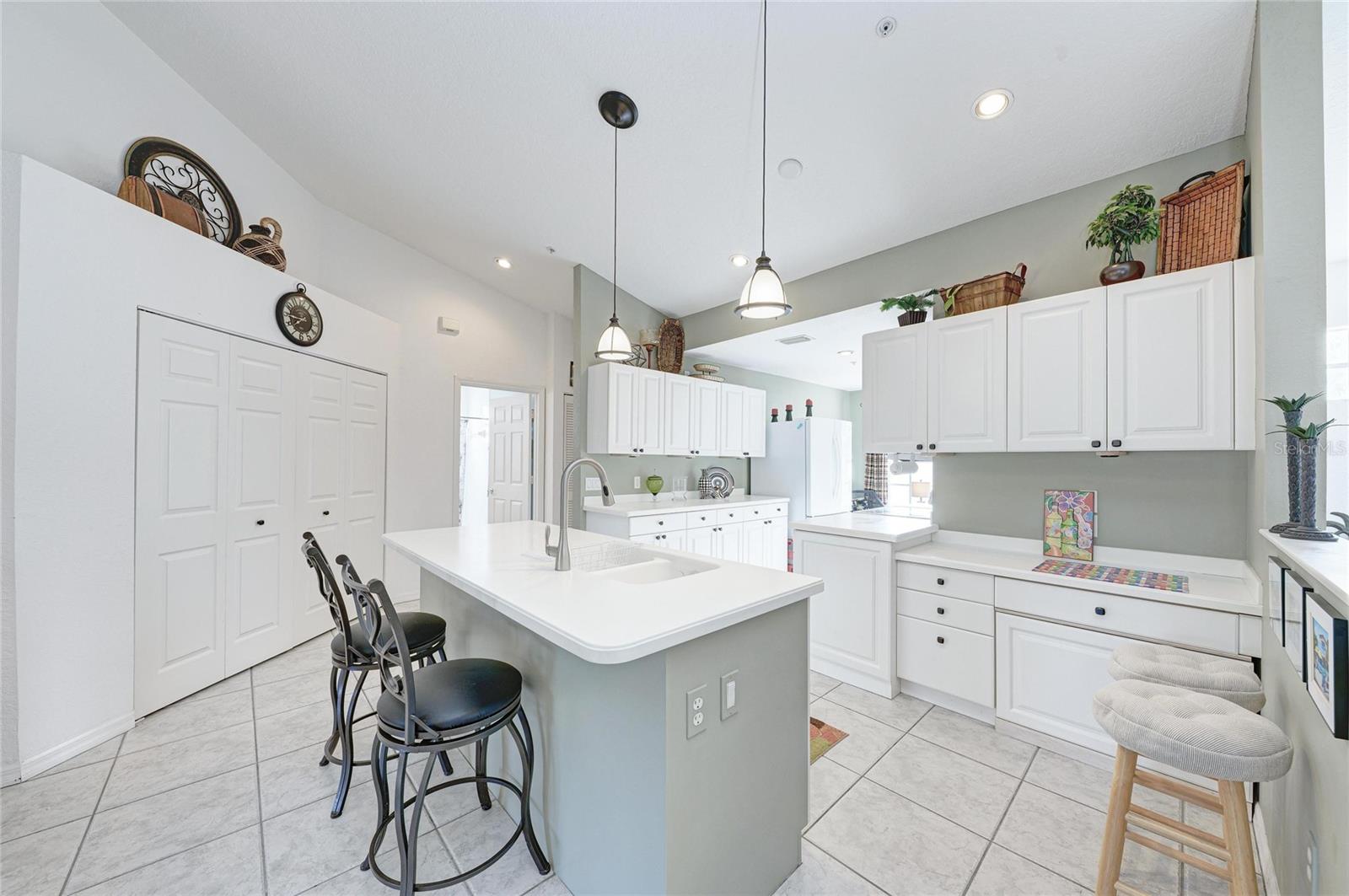 6821 Fairview Ter #6821 Property Photo 17
