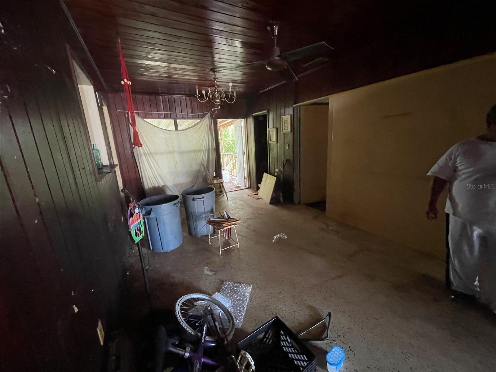 1311 S Brink Ave Property Photo 4