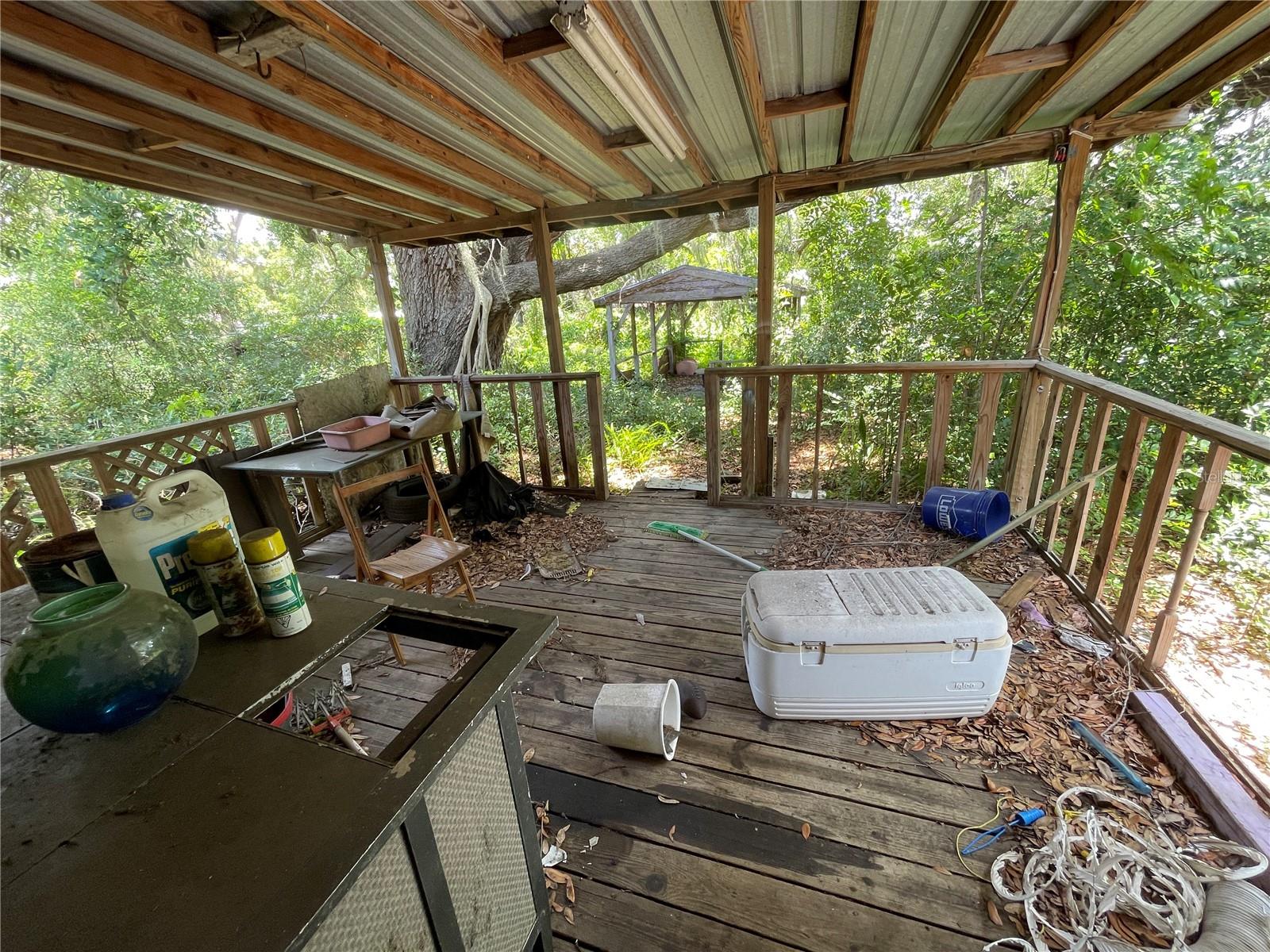 1311 S Brink Ave Property Photo 10