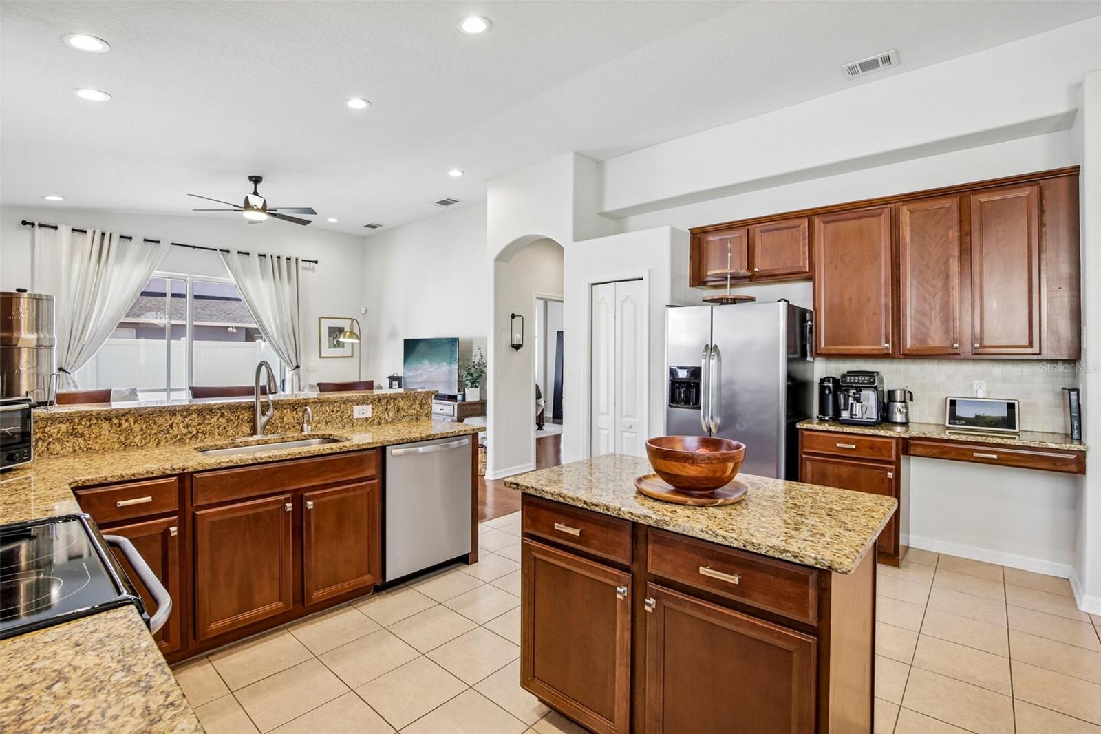 4907 58th Ter E Property Photo 11
