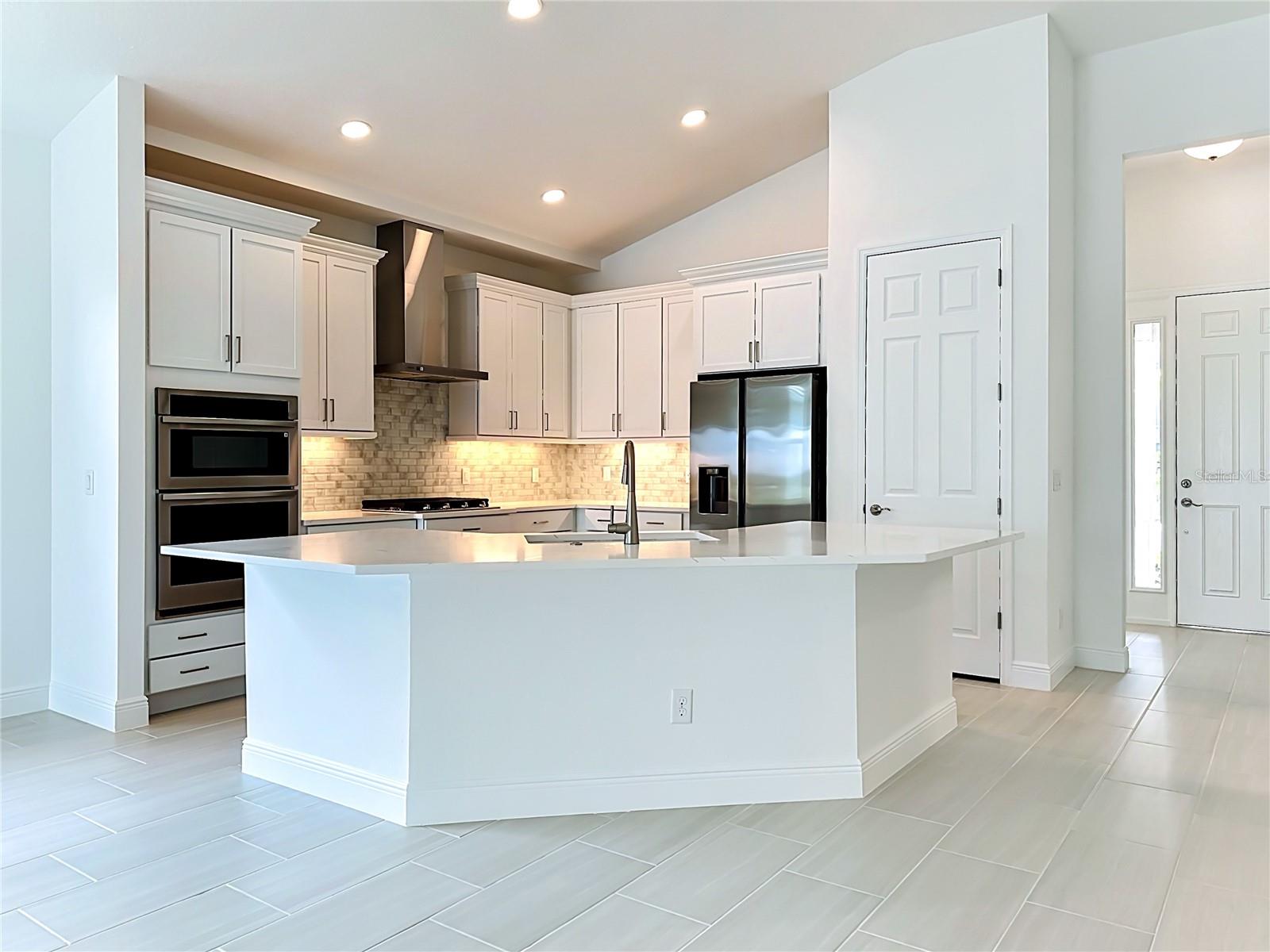 255 Monet Trl Property Photo 14