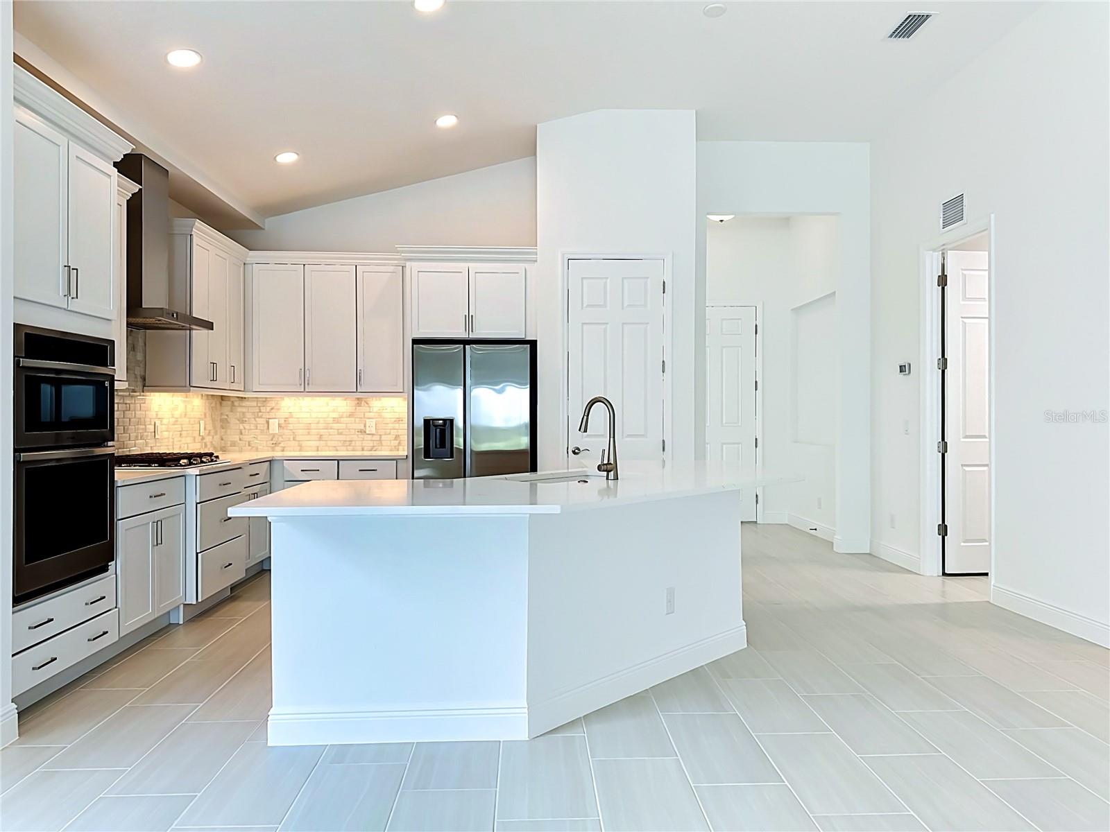 255 Monet Trl Property Photo 15