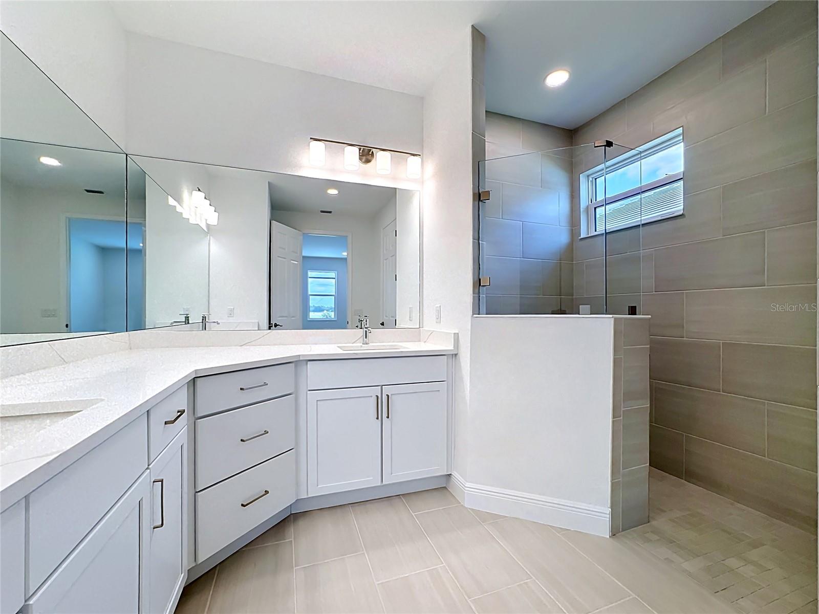 255 Monet Trl Property Photo 40