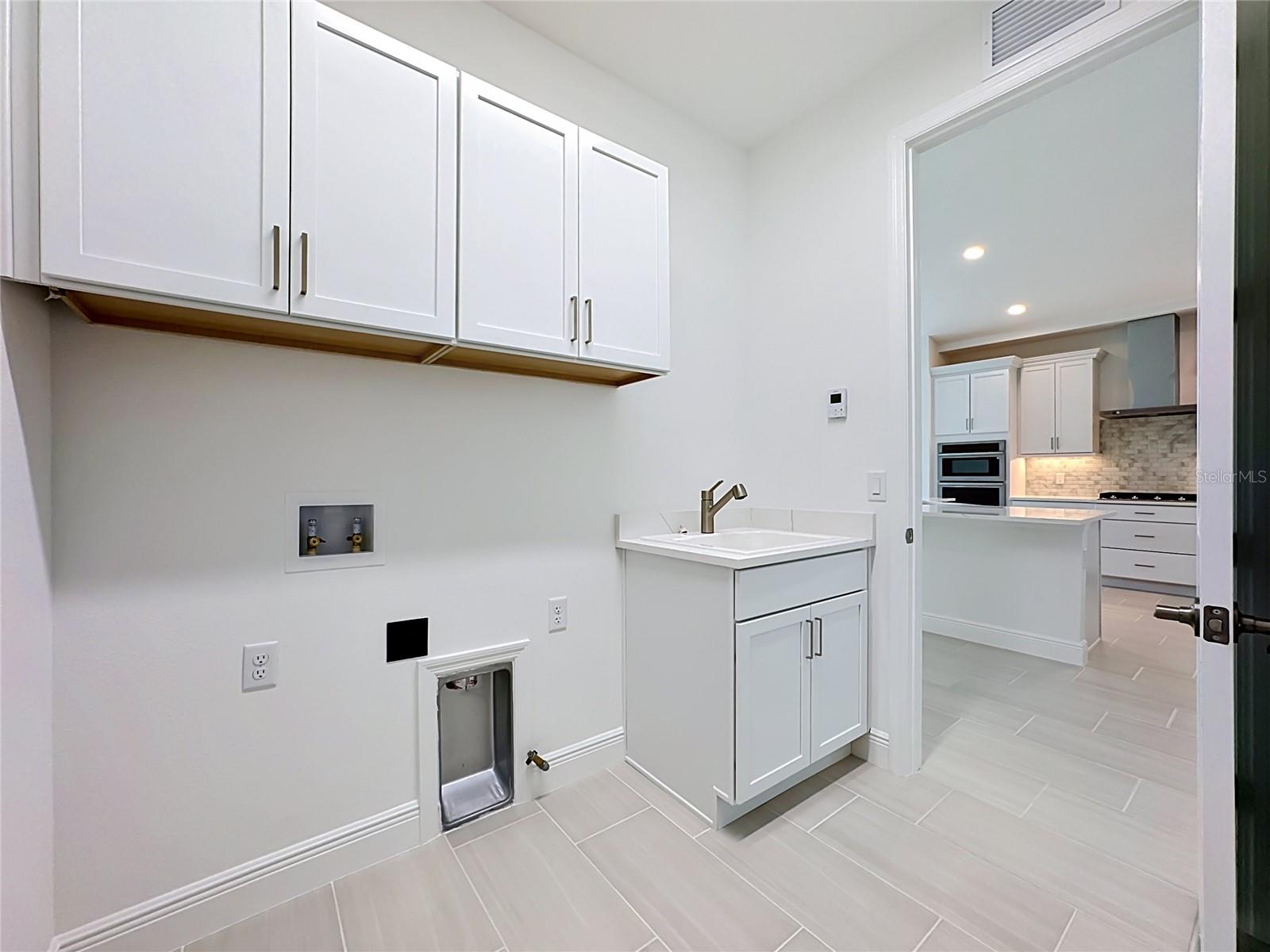 255 Monet Trl Property Photo 42